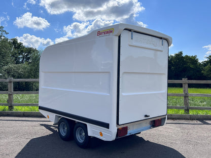 120V Bateson Box Trailer - 750kg Capacity with Fibreglass Body