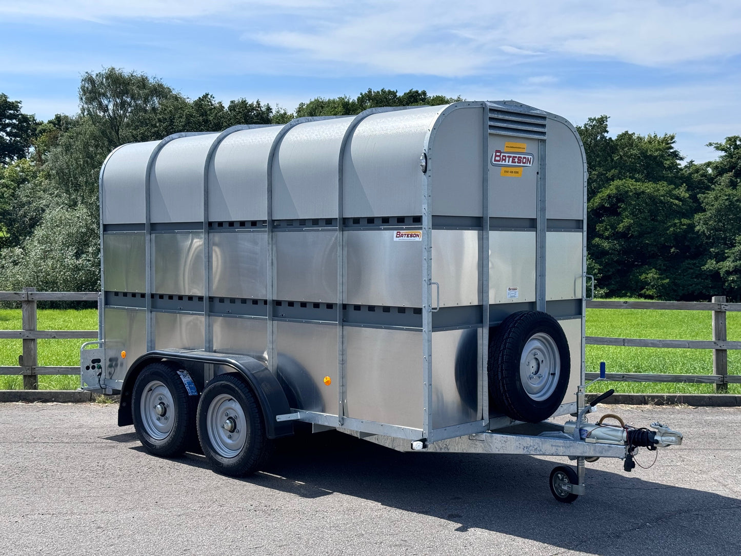 Bateson 48HB 12'x5'8" Livestock Trailer (accommodates horses)