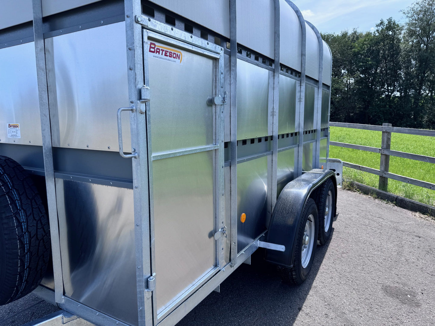 Bateson 48HB 12'x5'8" Livestock Trailer (accommodates horses)