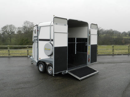 Bateson Ascot Premium Double Horse Trailer