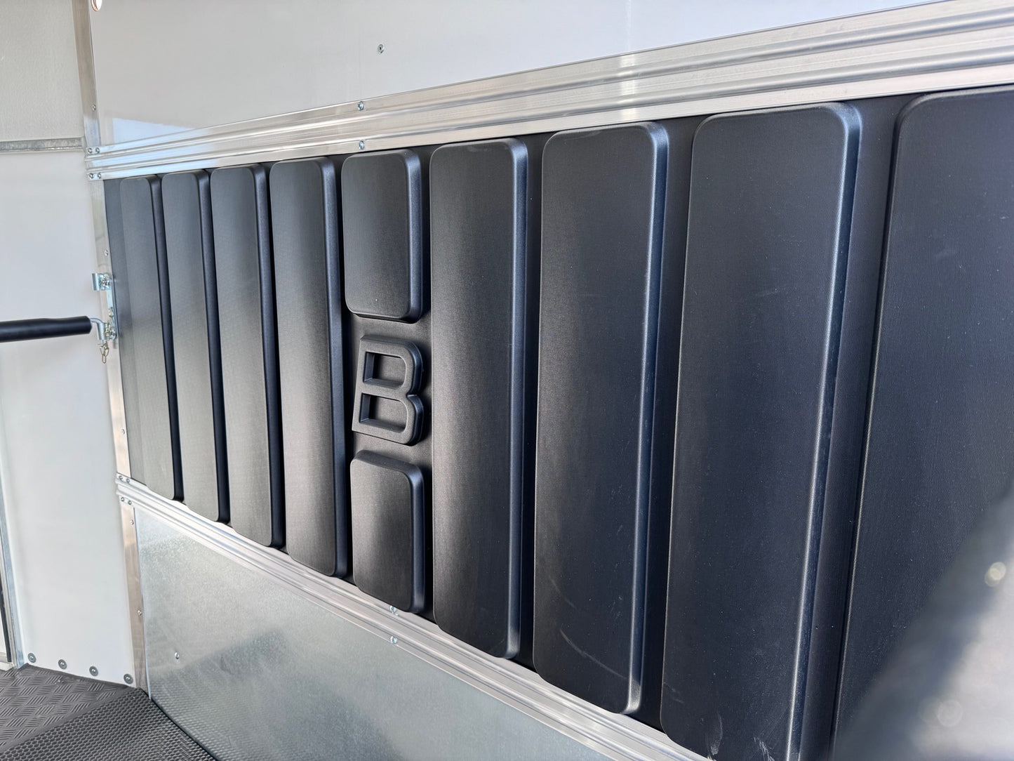 Bateson Ascot Premium Double Horse Trailer