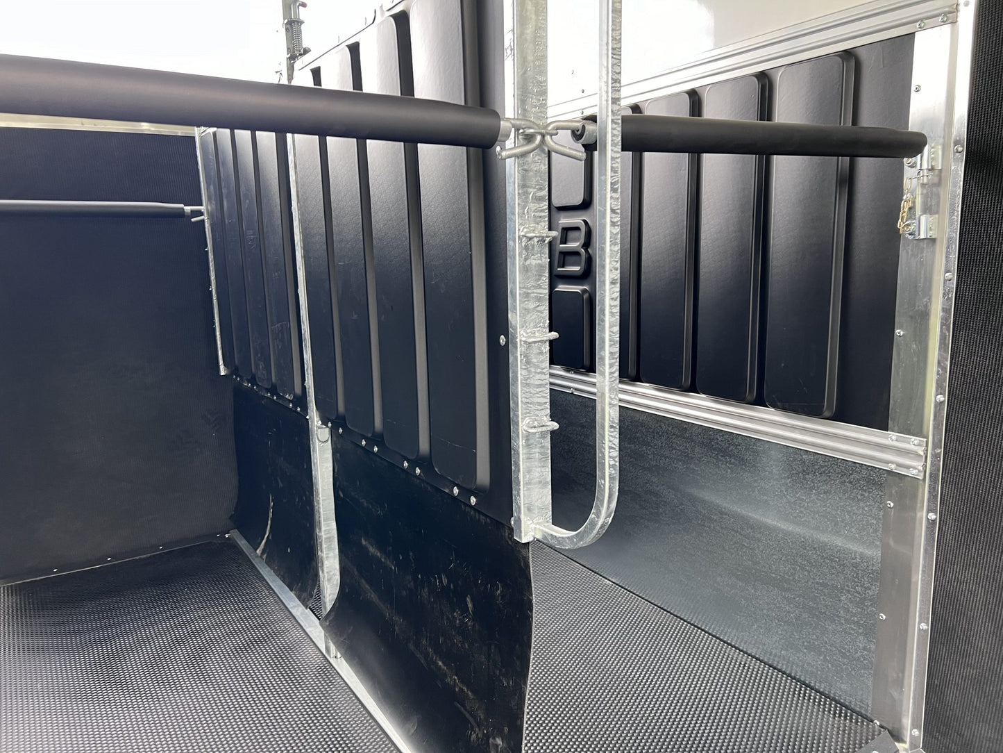 Bateson Deauville Horse Trailer