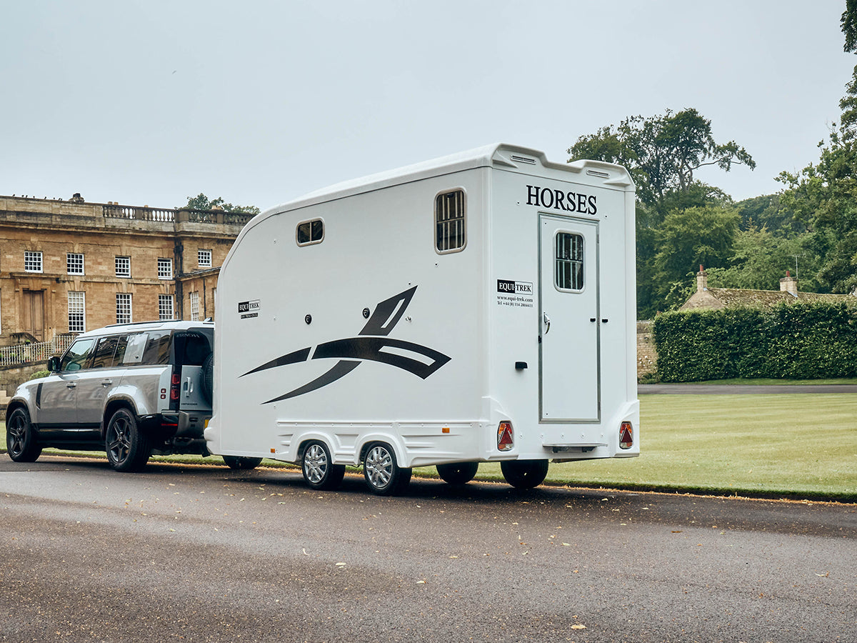 Equi-Trek Day-Treka Horse Trailer