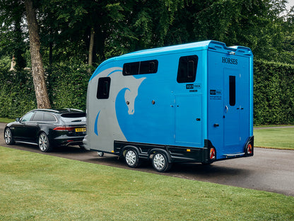 Equi-Trek Night-Treka Horse Trailer