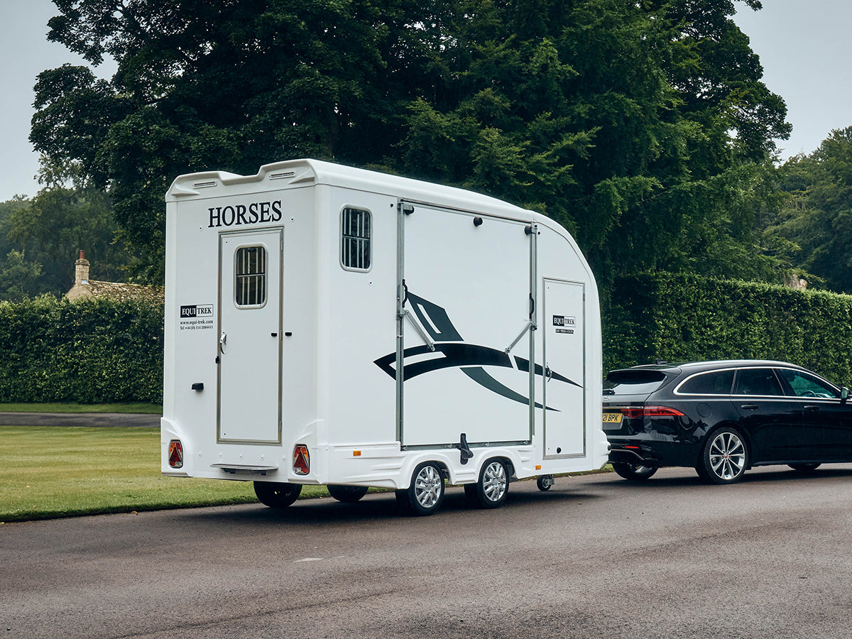 Equi-Trek Day-Treka Horse Trailer