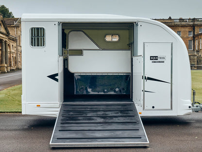 Equi-Trek Day-Treka Horse Trailer