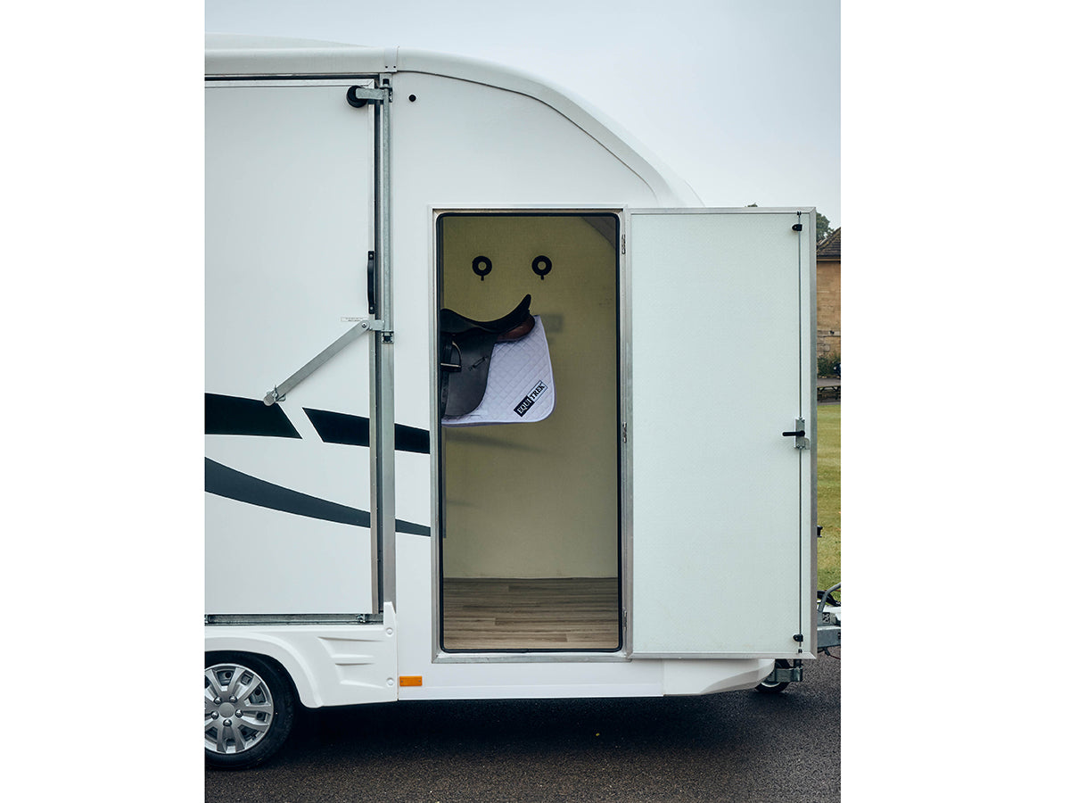 Equi-Trek Day-Treka Horse Trailer